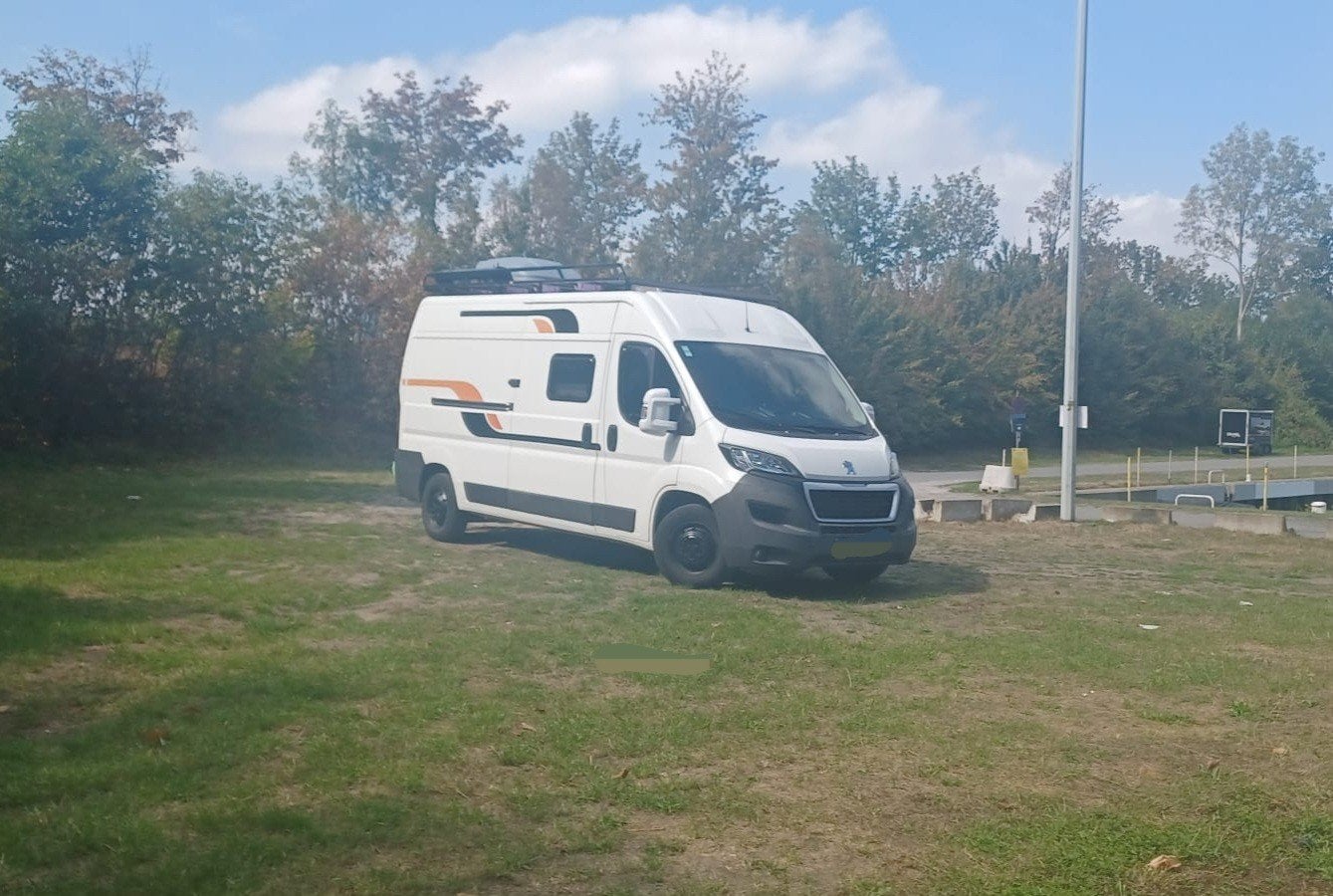 Fourgon aménagé Peugeot Boxer, Autres marques, Diesel, Toilette chimique, Échelle