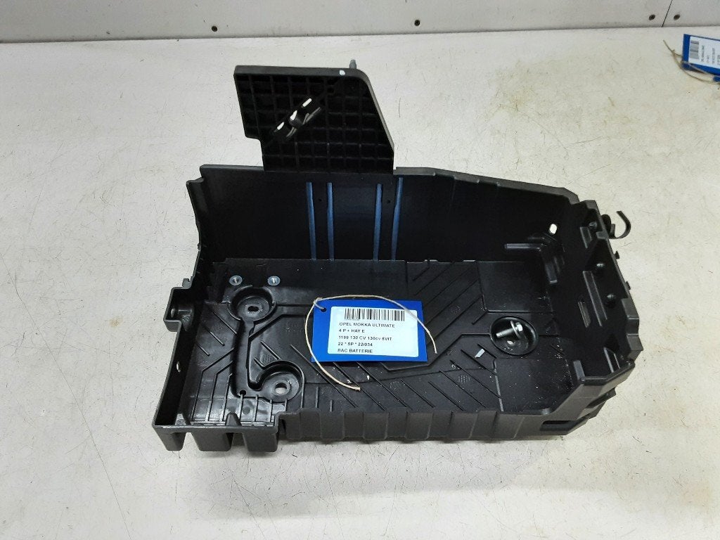ACCUBAK Opel Mokka (01-2020/-) (9823533180), Gebruikt, Opel, Opel Automobile GmbH, Kontakt-opel@opel.com