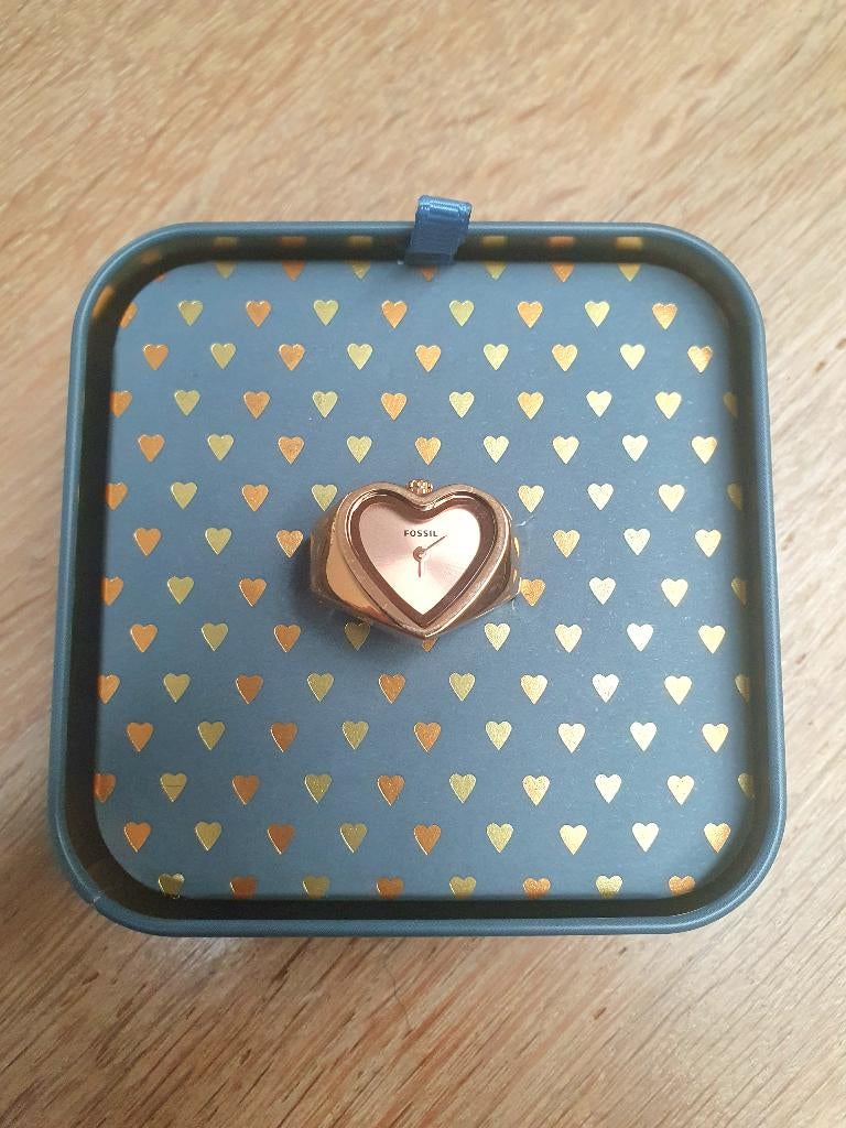 Nieuw Fossil Ringhorloge - Roségoud Hart, Handtassen en Accessoires, Horloges | Dames, Fossil, Nieuw, Ophalen of Verzenden, Goud