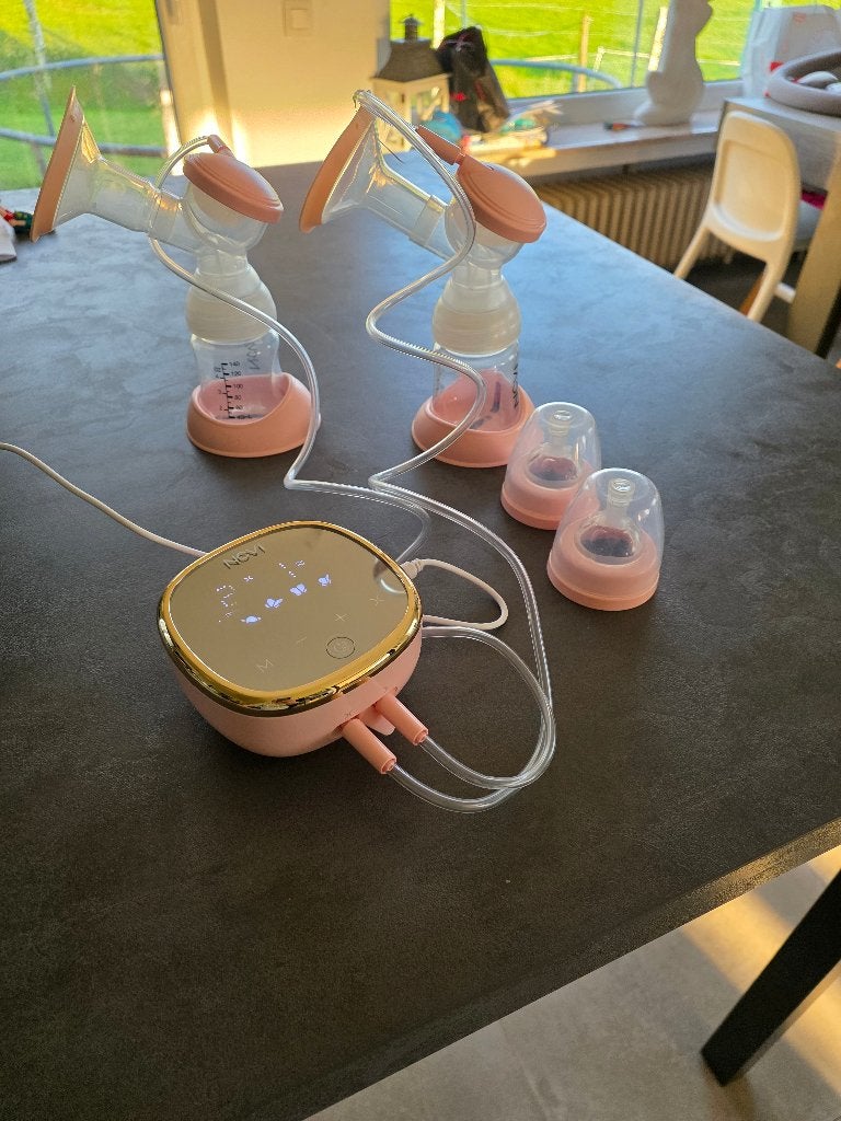 Tire lait, Enfants & Bébés, Enlèvement, Comme neuf, Avec biberons