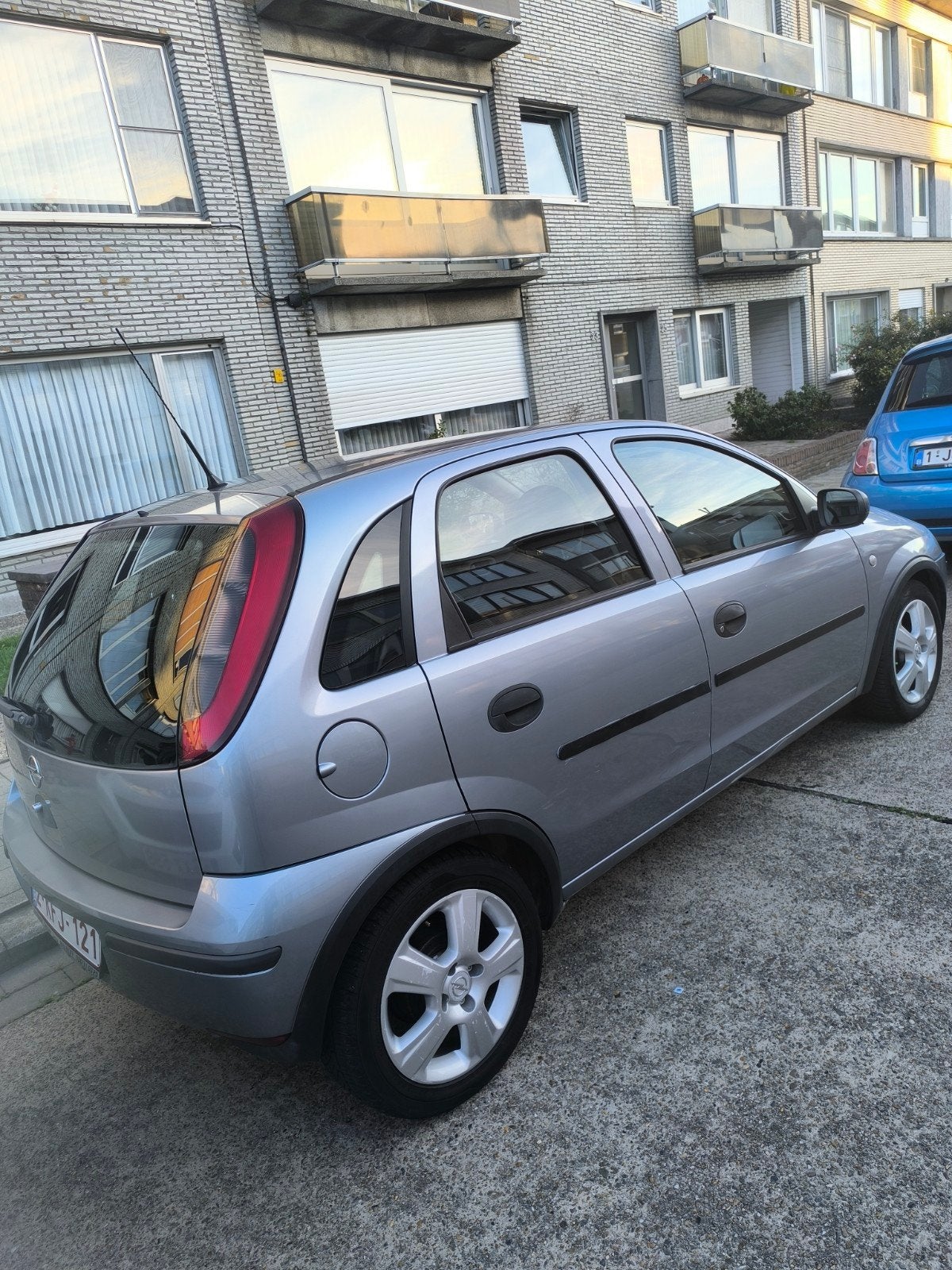 Opel Corsa essence moteur 1.0. Euro 4.  0465620254, Autos, Argent ou Gris, Achat, 5 portes, Particulier
