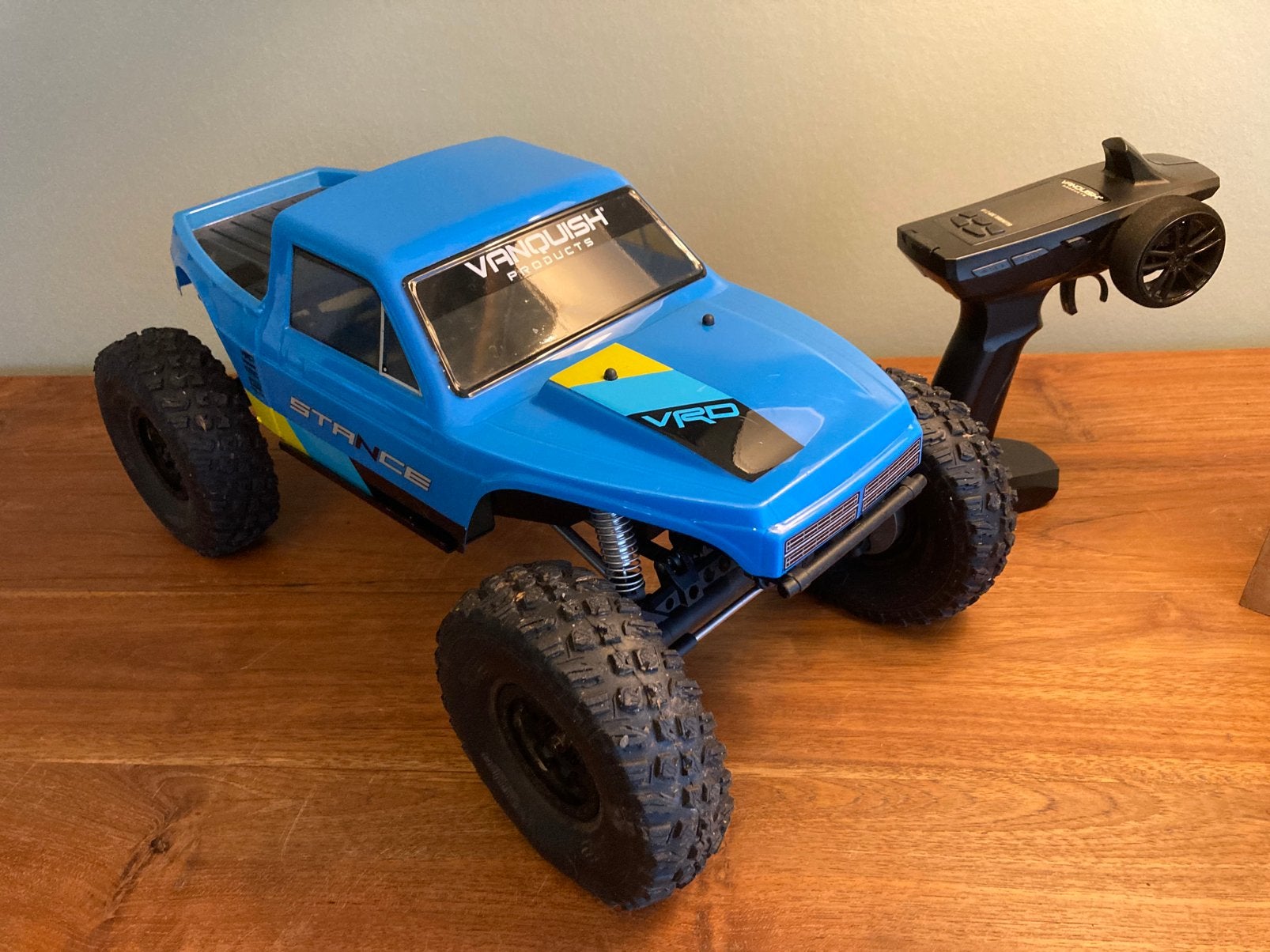 Rc 1/10 crawler Vanquish VRD Stance RTR  (blauw), Échelle 1:10, Voiture off road, Comme neuf, Enlèvement