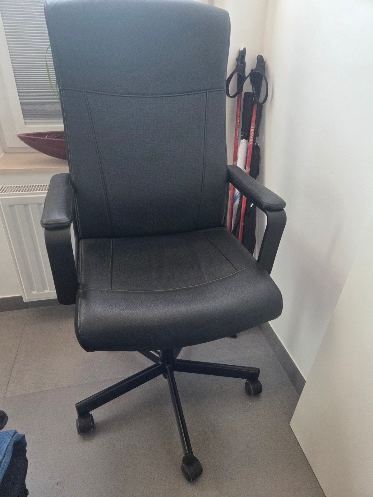 Bureaustoel, Ophalen