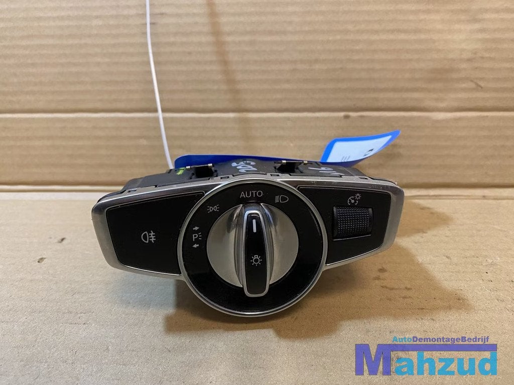 MERCEDES C klasse W205 V klasse vito licht schakelaar 2014+, Auto-onderdelen, Gebruikt, Mercedes-Benz AG, Mercedes-Benz, Mercedesstrasse 120
70372  Stuttgart, DE