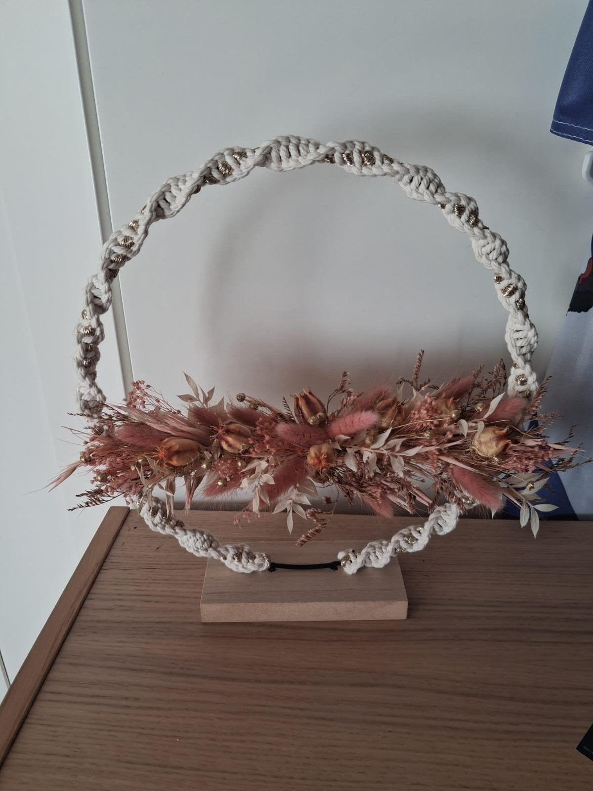 Bloemenkrans met Macramé en gedroogde bloemen, Ophalen of Verzenden, Nieuw, Krans, Natuurlijk materiaal