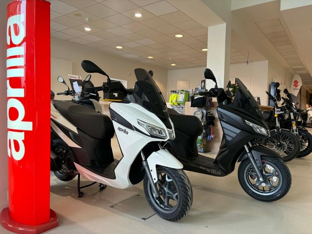 PROMOTIE Nieuwe Aprilia SXR50 klasse B (45km/u) €600 KORTING, Ophalen, Overige modellen, Nieuw, Klasse B (45 km/u)