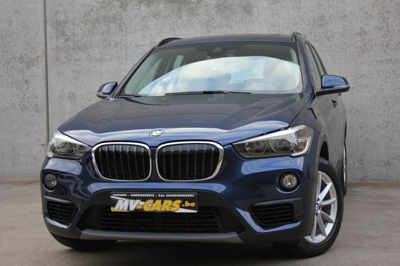 BMW X1/Trekhaak/Pano-dak/Navi/Cruise control, Auto's, Stof, Panoramadak, Blauw, Bedrijf