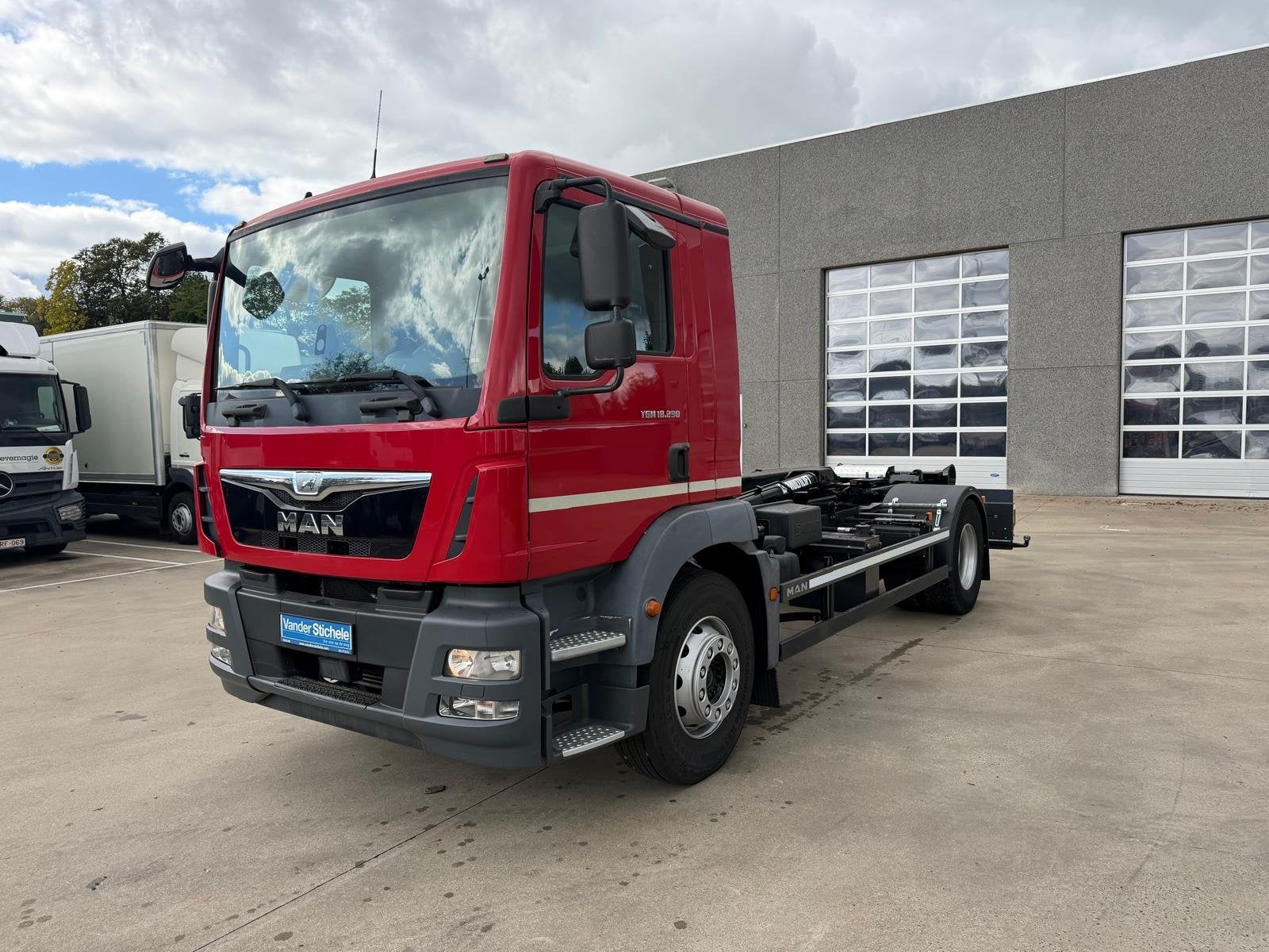 MAN TGM 18.290 - AUTOMAAT - HIAB CONTAINERSYSTEEM (bj 2016), Automaat, Euro 6, MAN, 213 kW