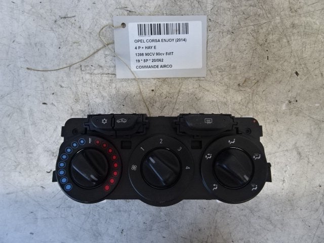 PANNEAU DE COMMANDE CLIMATISATION Opel Corsa E (5W8227418), Opel, Opel Automobile GmbH, Utilisé, Kontakt-opel@opel.com