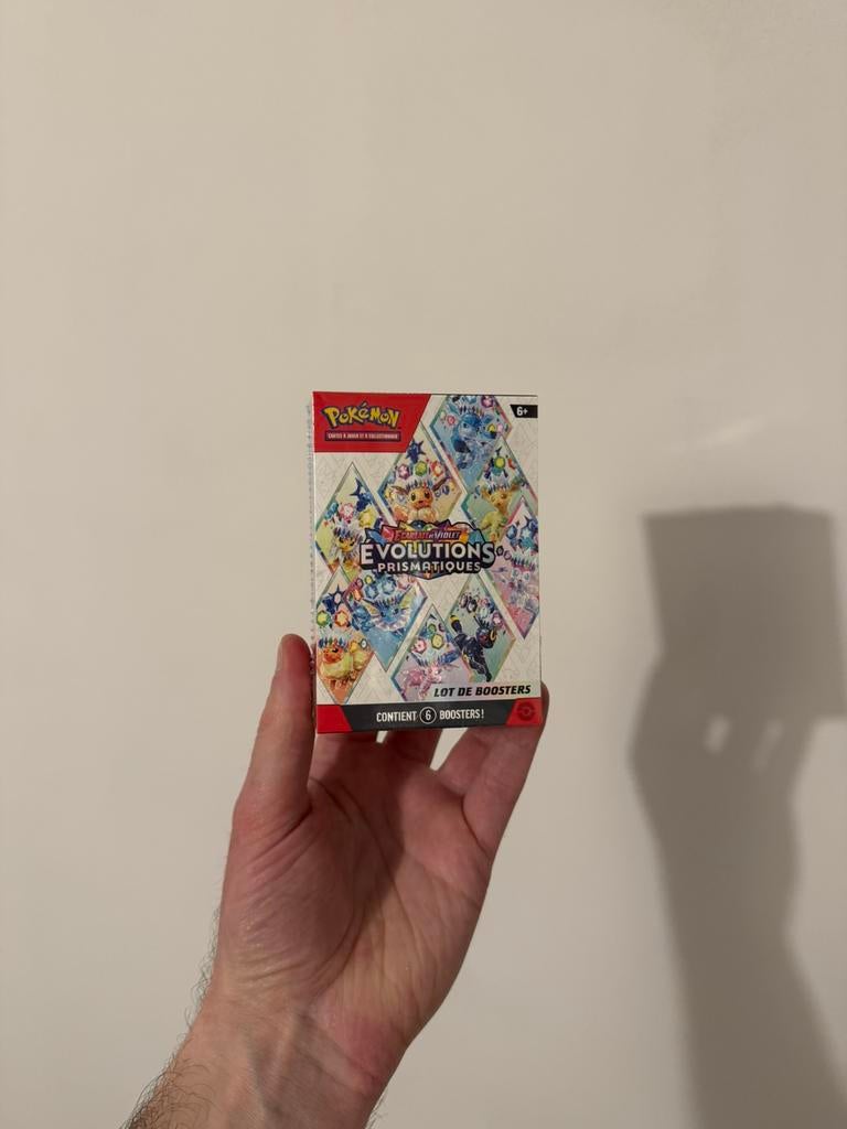 Evolution Prismatiques - Lot de Bundles, Enlèvement ou Envoi, Neuf, Booster box