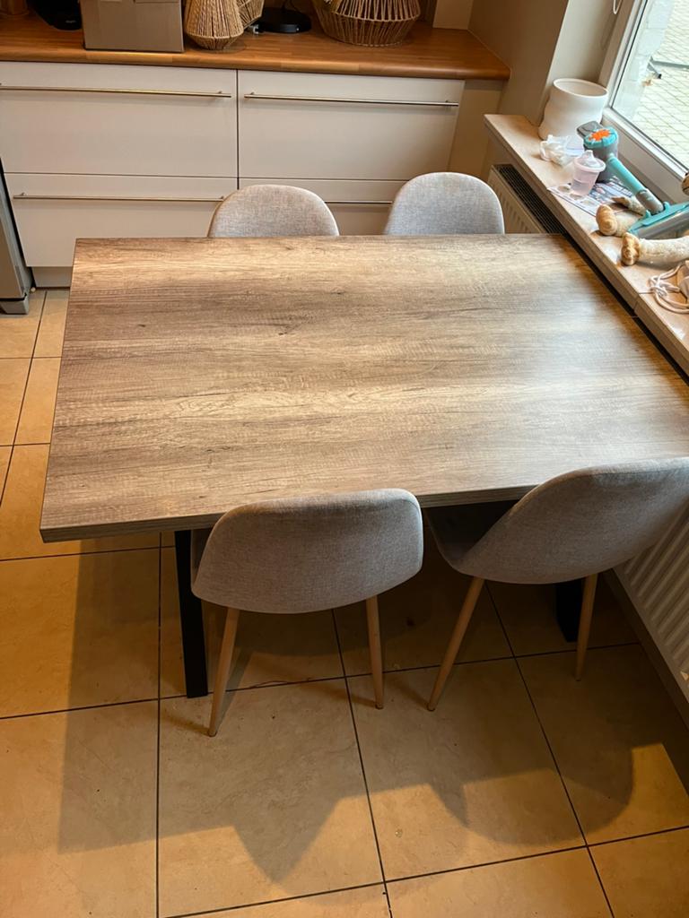 Eettafel 90x140 inclusief 4 stoelen, Huis en Inrichting, Tafels | Eettafels, Ophalen, Gebruikt, 100 tot 150 cm, 50 tot 100 cm