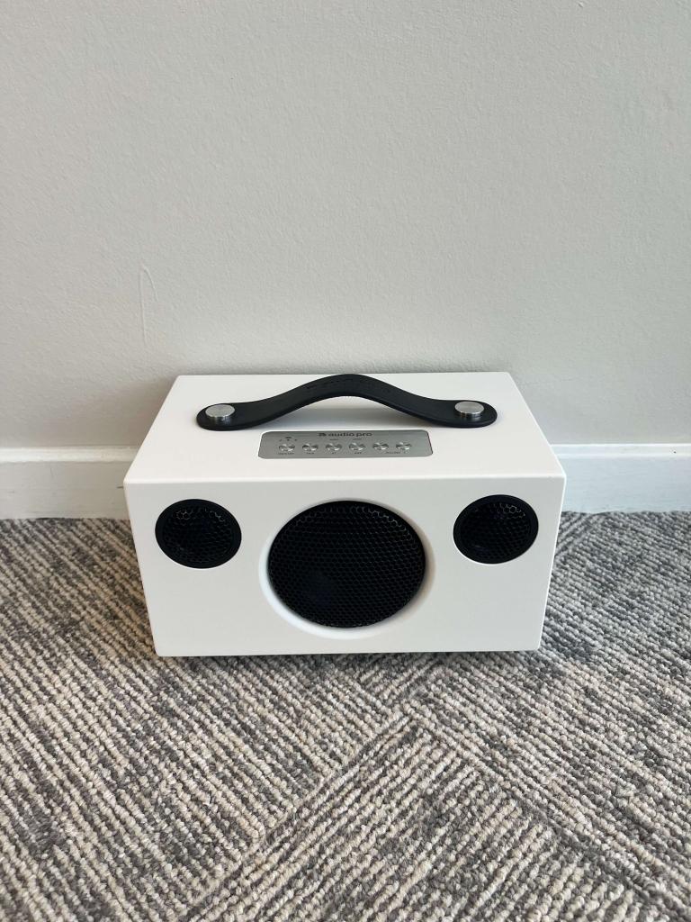 Audio Pro T3+ Draagbare Bluetooth Luidspreker - Wit, Niet ingevuld, Niet ingevuld, Niet ingevuld