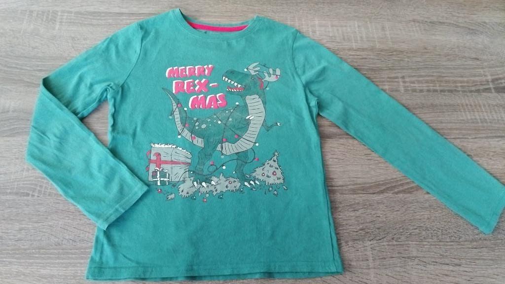 t-shirt 128 kerst dino, Enfants & Bébés, Vêtements enfant | Taille 128, Kiabi, Garçon, Chemise ou À manches longues, Comme neuf