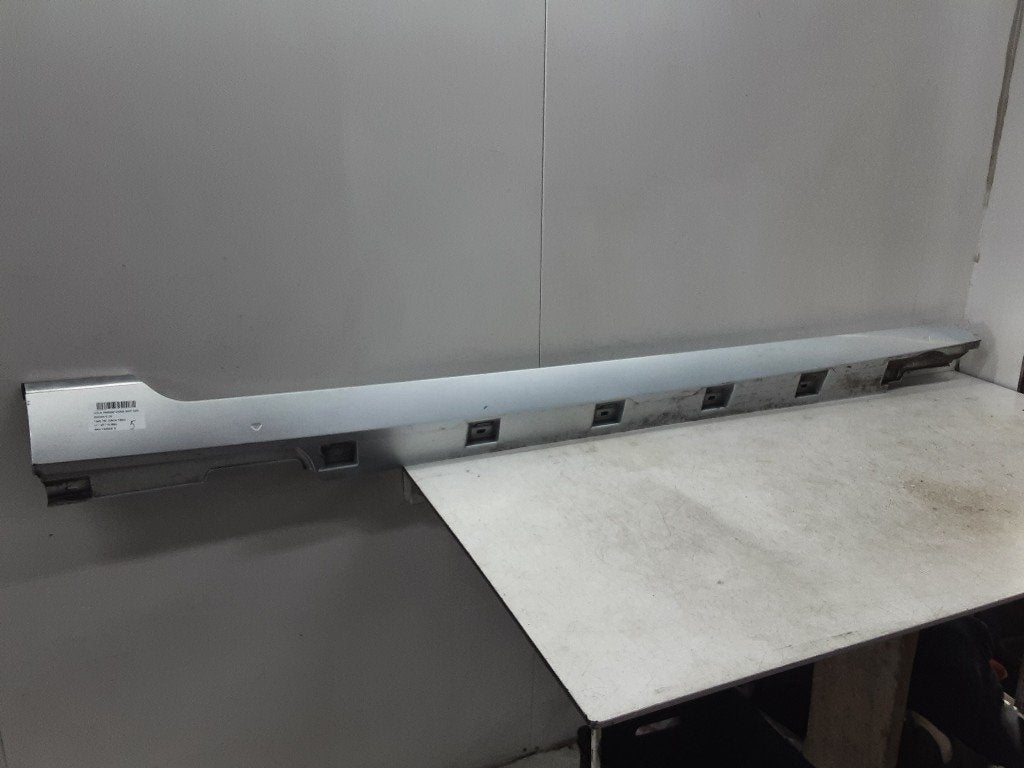 SEUIL DE PORTE DROIT Volkswagen Passat (3G2) (3G0853858), Volkswagen, Volkswagen AG, Utilisé, Kundenbetreuung@volkswagen.de