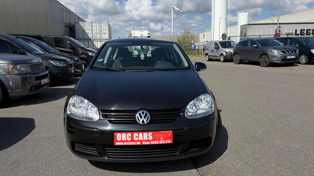 Volkswagen Golf 5 1.6 i Benzine, Auto's, 100 kW, Testrit aan huis, Stof, Zwart