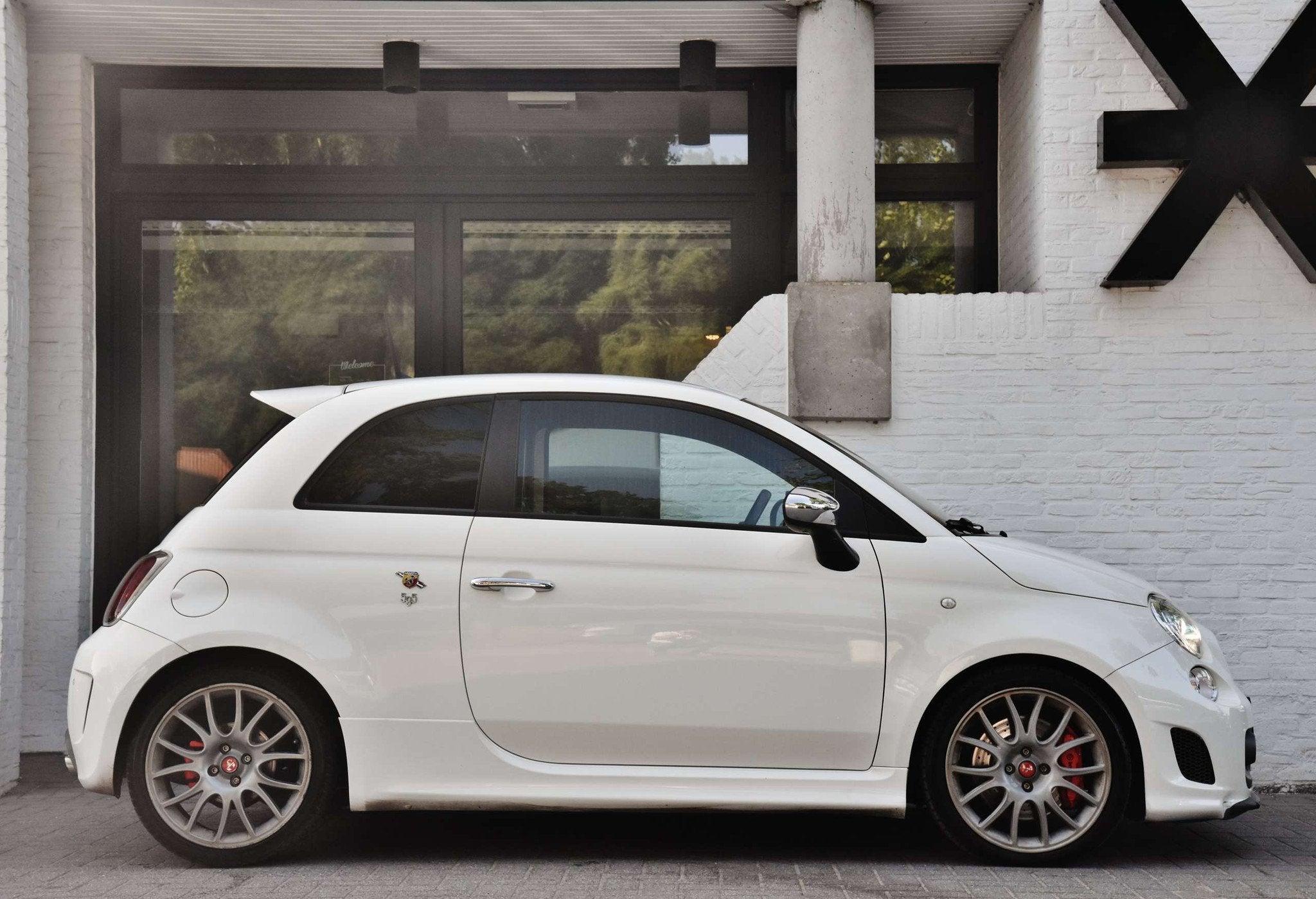 Abarth 595 Competizione AUT. *LEATHER / 17"ALU / PARKTRONIC*, Autos, Cuir, Volant multifonction, Achat, Euro 6