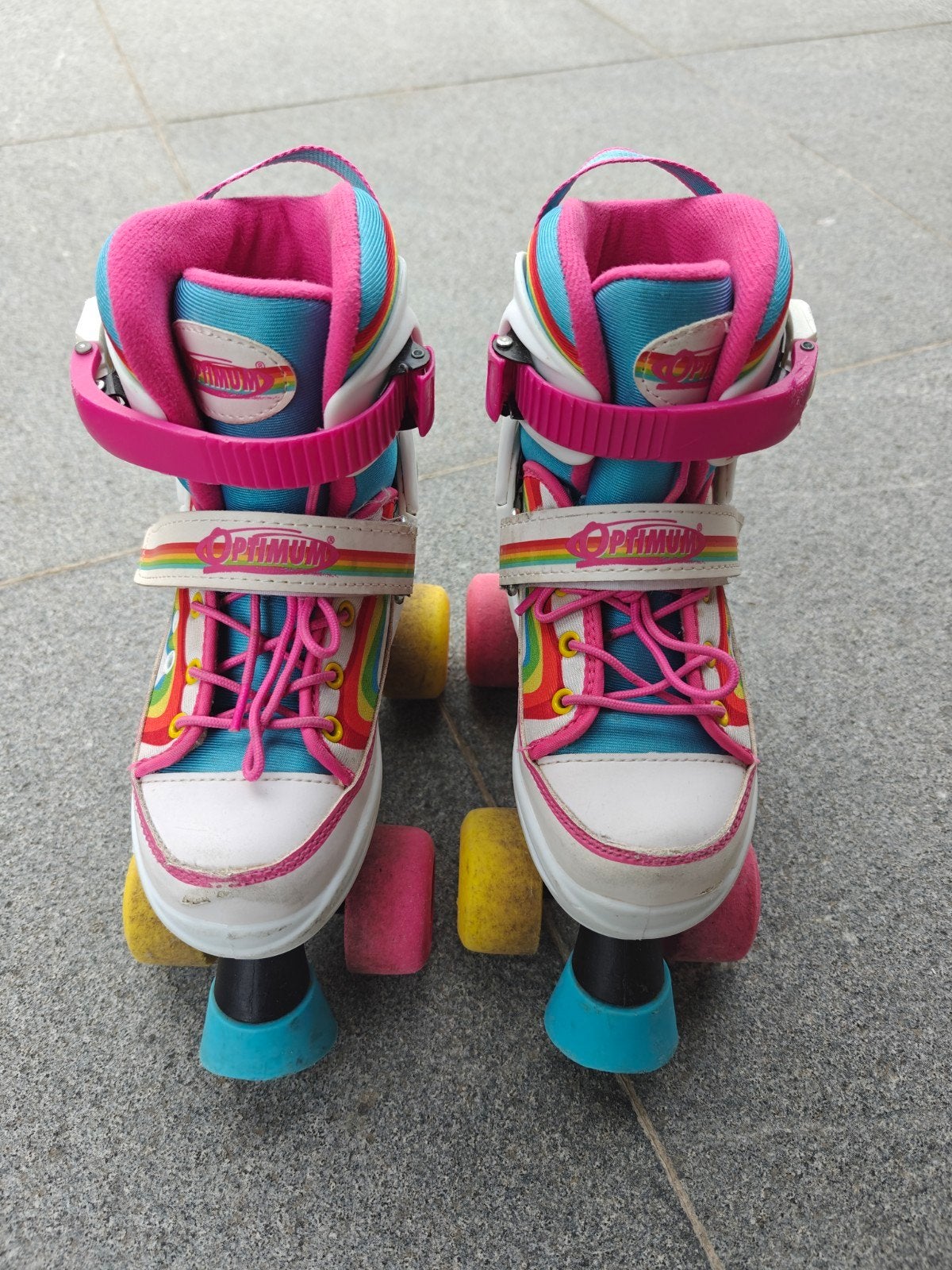 Rolschaatsen Optimum maat 32 tot 35 (verstelbaar), Enfants & Bébés, Jouets | Extérieur | Patins à roulettes, Enlèvement, Réglable