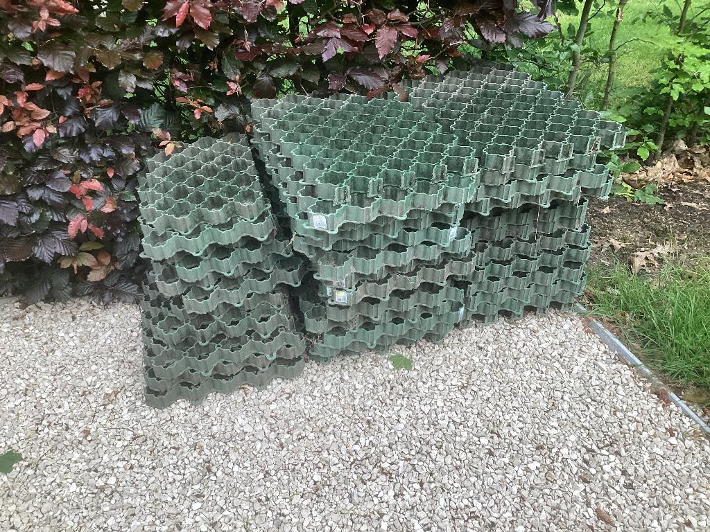 Grasdal kunststof groen, Tuin en Terras, Grind, Keien en Split, Gebruikt, Overige typen, Groen, Overige materialen, Ophalen