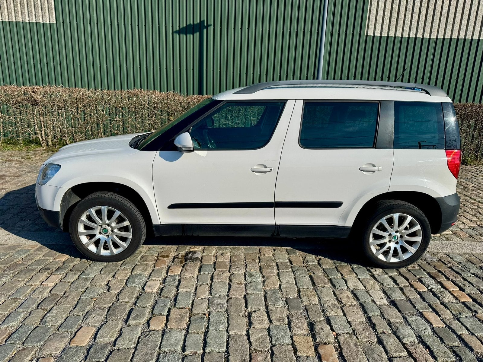 Skoda Yeti 1.2i 218000 km Airco DSG Automatique, Euro 5, Entreprise, 5 places, Automatique
