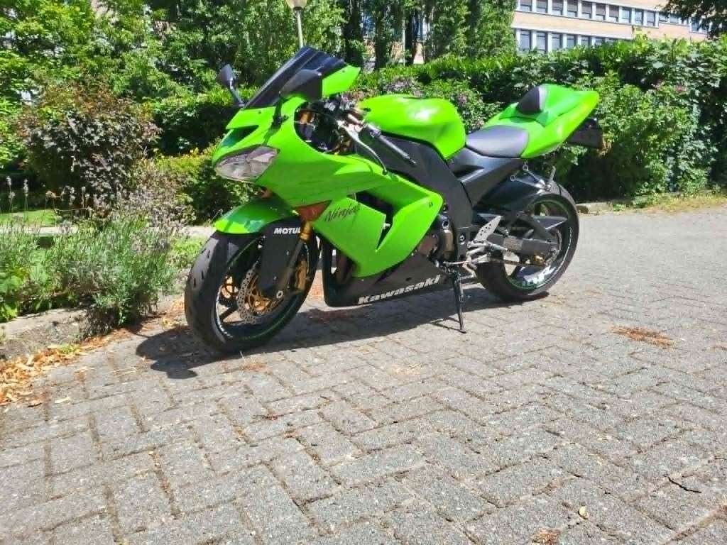 KAWASAKI ZX10R vendue avec contrôle technique, 4 cilinders, Motorrijbewijs A, Super Sport, Particulier