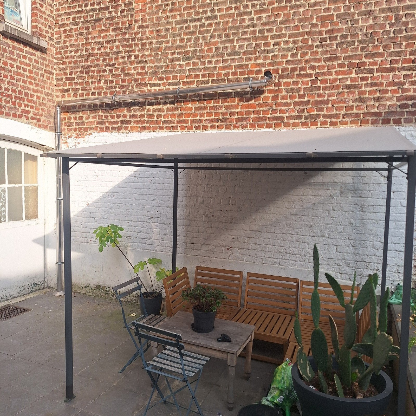 Paviljoen, buitenterras, Ikea-luifel: Gunnön, Tuin en Terras, Overkappingen, Ophalen
