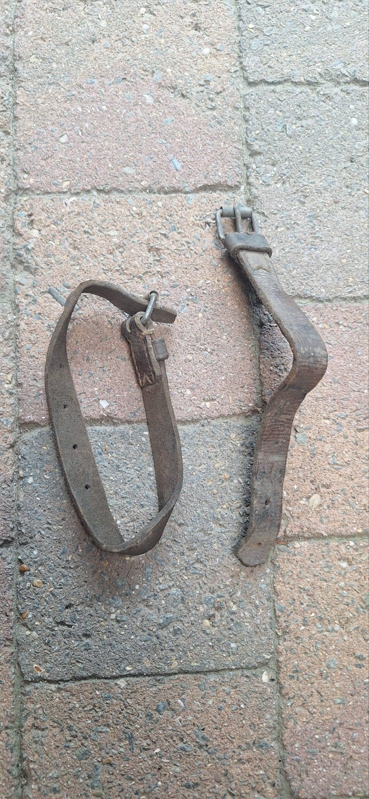 Duitse bandjes, Ophalen
