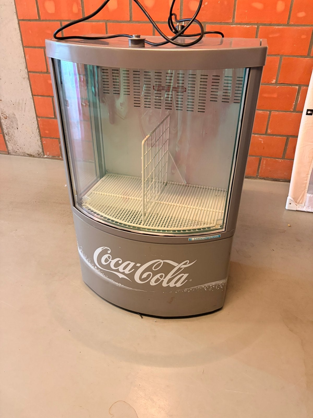 Coca Cola frigo, Ophalen, Gebruikt, Zonder vriesvak