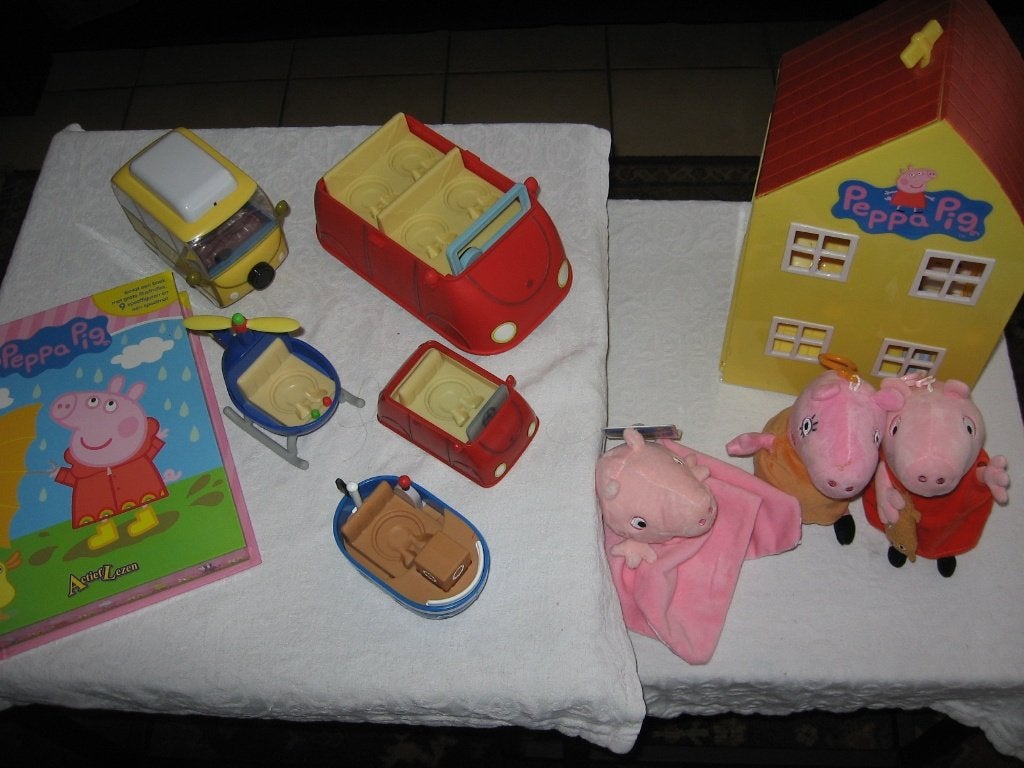 set Peppa Pig speelgoed, Kinderen en Baby's, Ophalen, Zo goed als nieuw