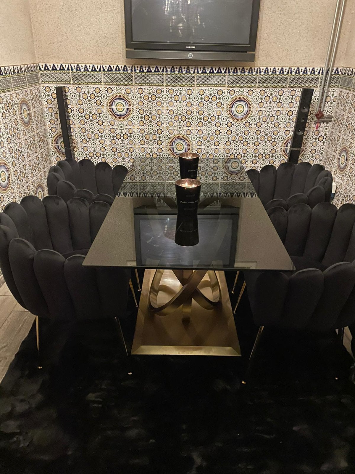 Eettafel met 4 stoelen, Ophalen