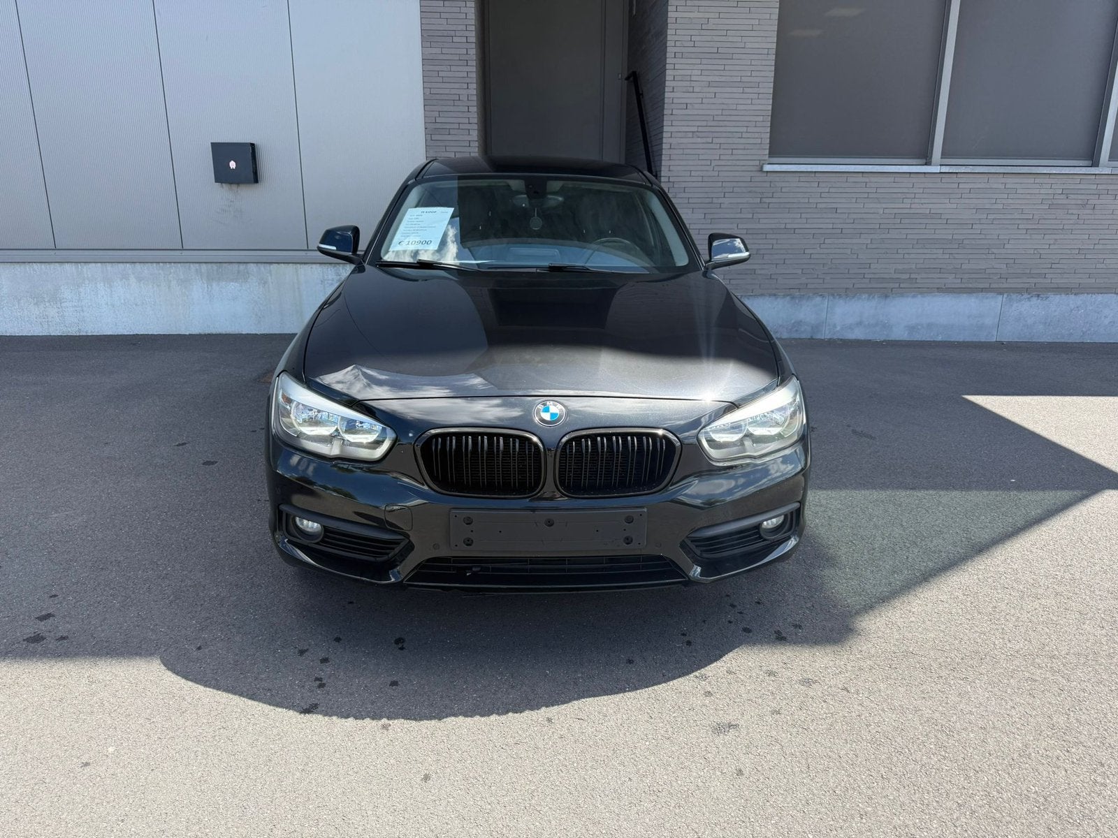 BMW 116i 2018 | 1.5 Benzine | Manueel | 140.000 km, Auto's, 4 deurs, 1 Reeks, Zwart, Bedrijf