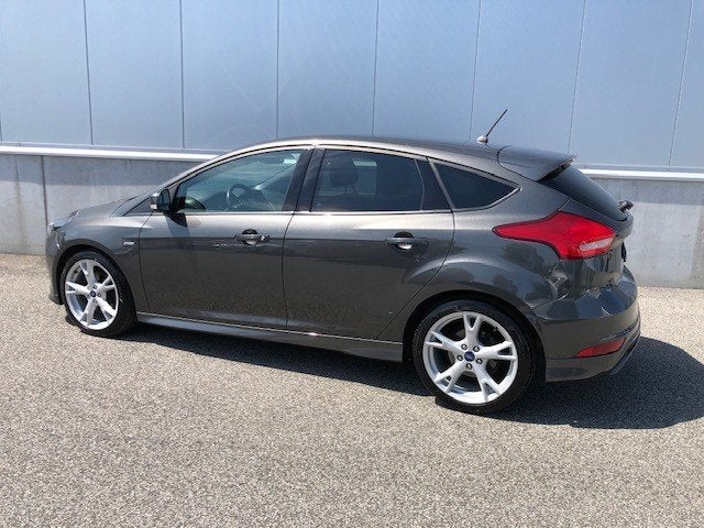 Ford Focus ST-Line 1.5 (automatique), Focus, Achat, 140 g/km, Entreprise