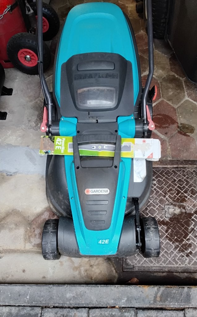 tondeuse Electrique Gardena 42E, Jardin & Terrasse, Démarrage électrique, Tondeuse rotative, 40 à 49 cm, Enlèvement