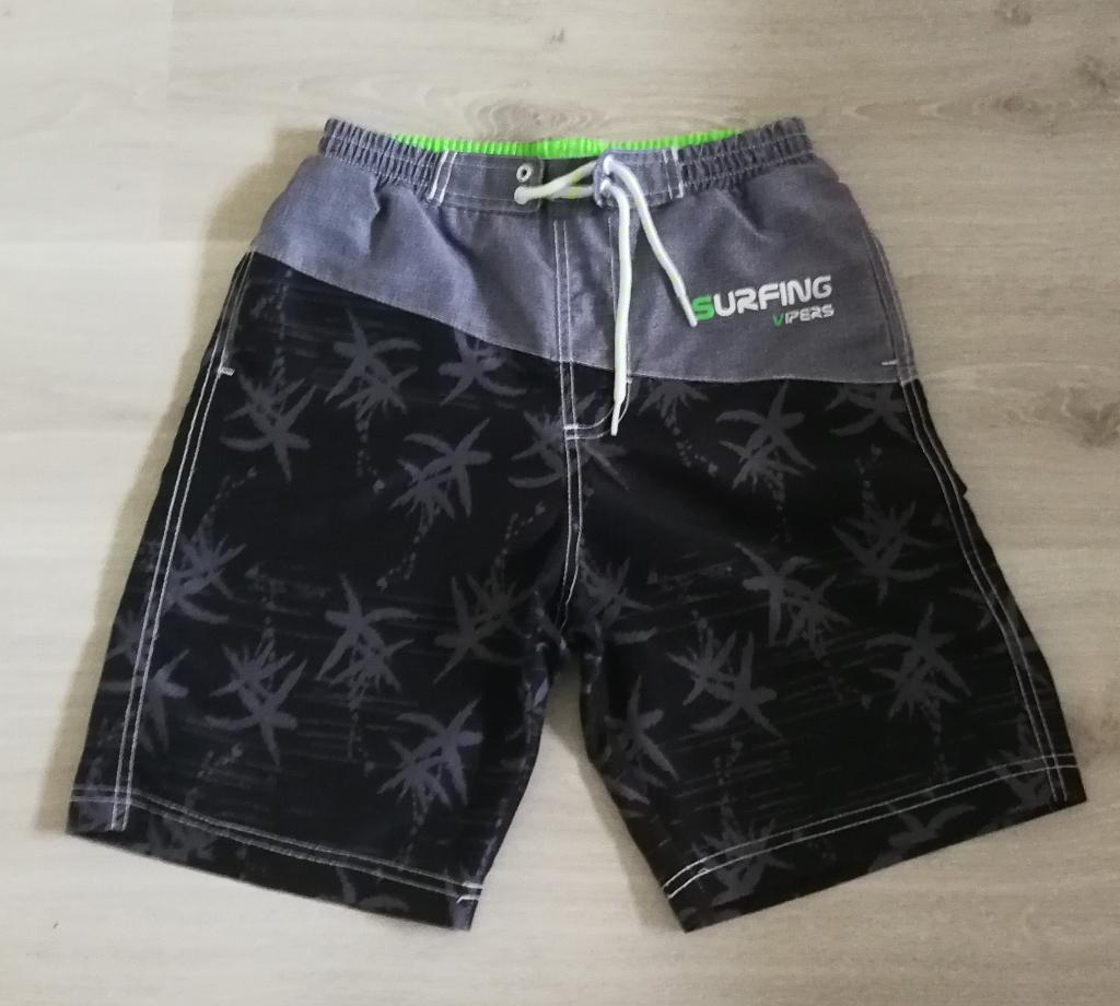 Zwemshort C&A,maat 134, Kinderen en Baby's, Kinderkleding | Maat 134, C&A, Sport- of Zwemkleding, Ophalen of Verzenden, Zo goed als nieuw