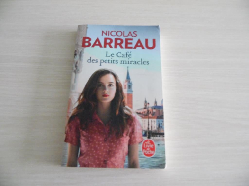 LE CAFÉ DES PETITS MIRACLES       NICOLAS BARREAU, Livres, Enlèvement ou Envoi, Nicolas Barreau, Comme neuf, Europe autre