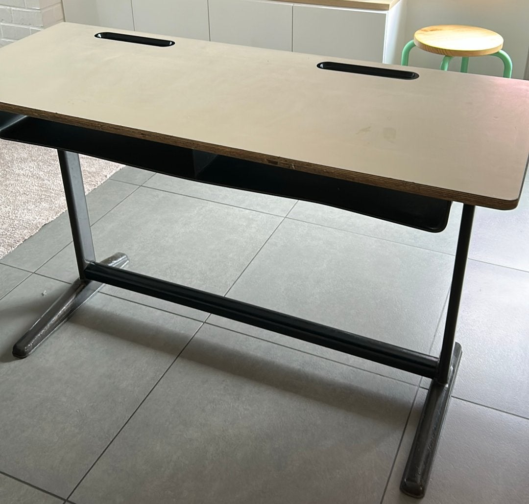 Schoolbureau, Enlèvement, Utilisé, Beige, Bureau d'écolier