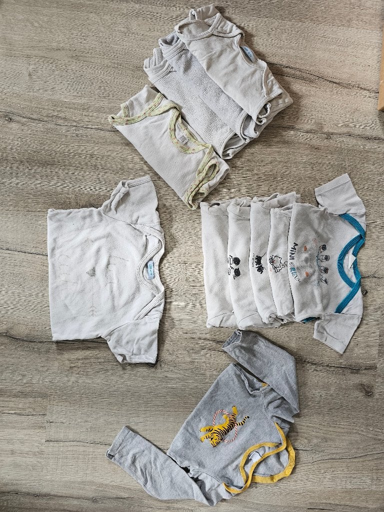 Bodytjes rompertjes mt 86/92 €1/stuk, Kinderen en Baby's, Babykleding | Maat 86, Nacht- of Onderkleding, Gebruikt, Jongetje of Meisje