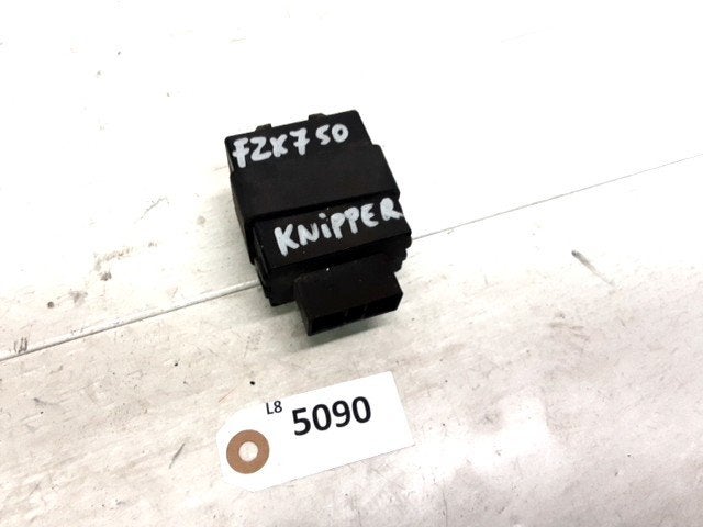 FZX750 1986 - 1987 Yamaha Elektrische component D1-47705, Motos