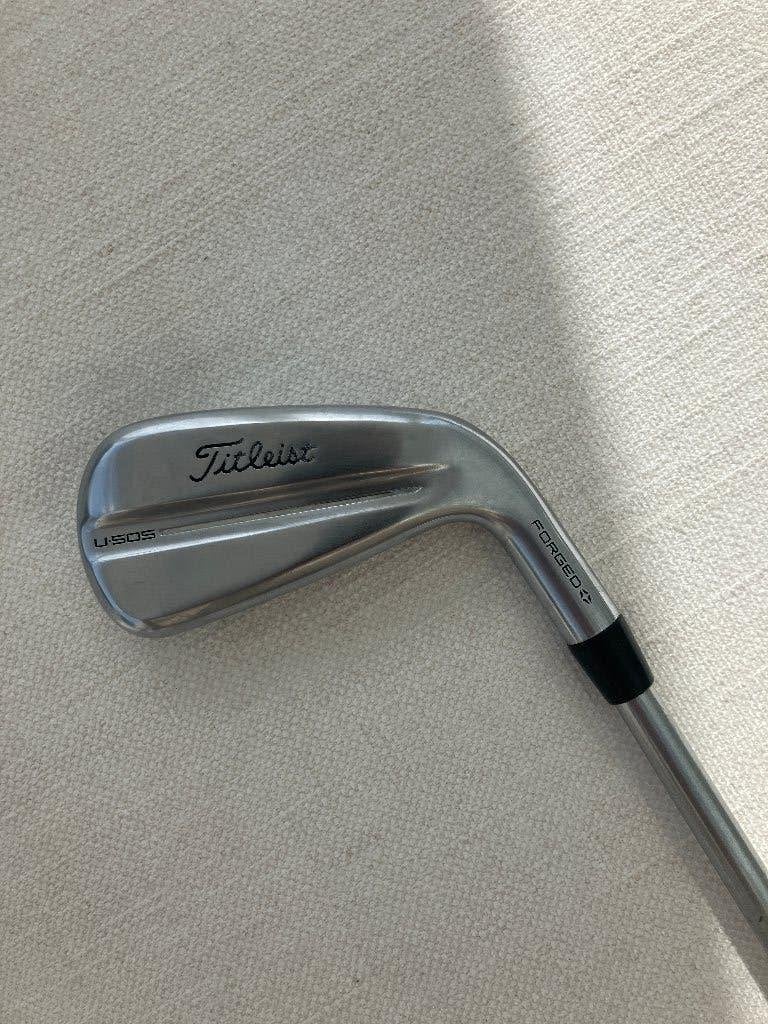 Golf club Titleist U505 Utility 22° N4 R, Enlèvement ou Envoi, Comme neuf, Club, Autres marques