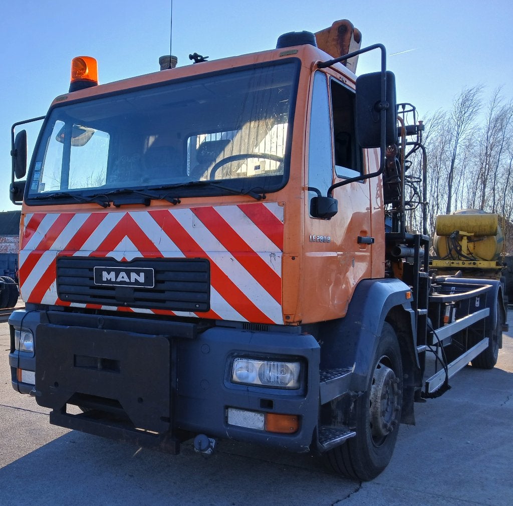 MAN LE280 met containersysteem + kraan nr 48, Achat, Entreprise, Boîte manuelle, MAN