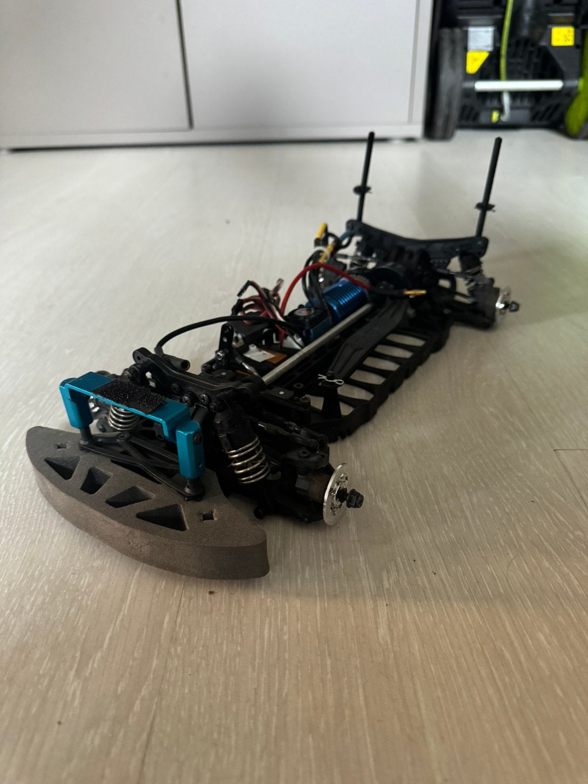 Yokomo drift car, Ophalen
