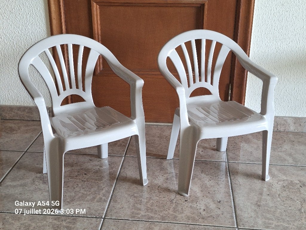 2 chaises enfant pour le jardin, Enlèvement, Neuf, Plastique, Empilable