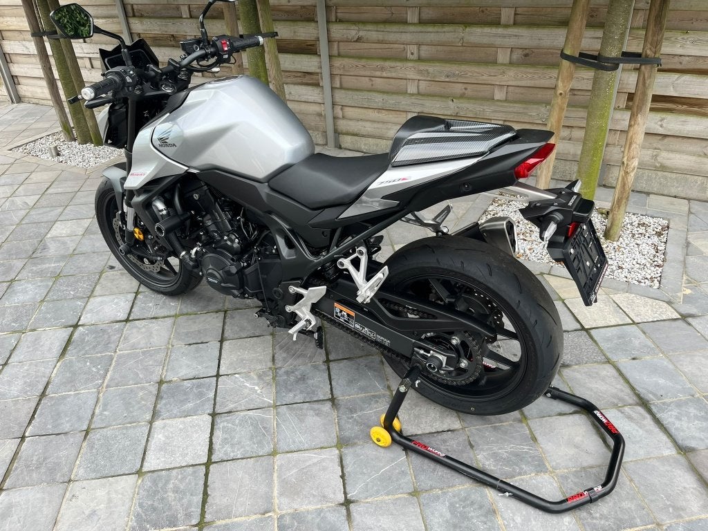 Honda CB 750 Hornet **5/2025** 8400km!! **facelift model**, Motos, Permis Moto A, Entreprise, Occasion, Plus de 35 kW