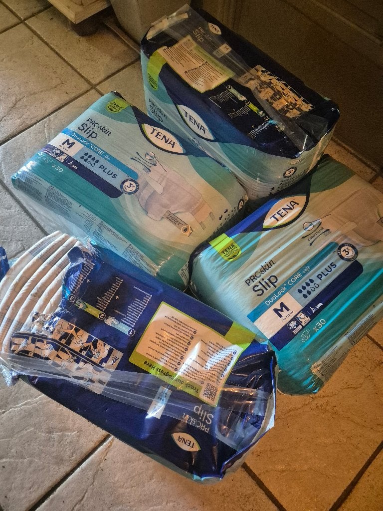 Culotte Tena plus moyenne, Divers, Matériel Infirmier, Neuf, Enlèvement