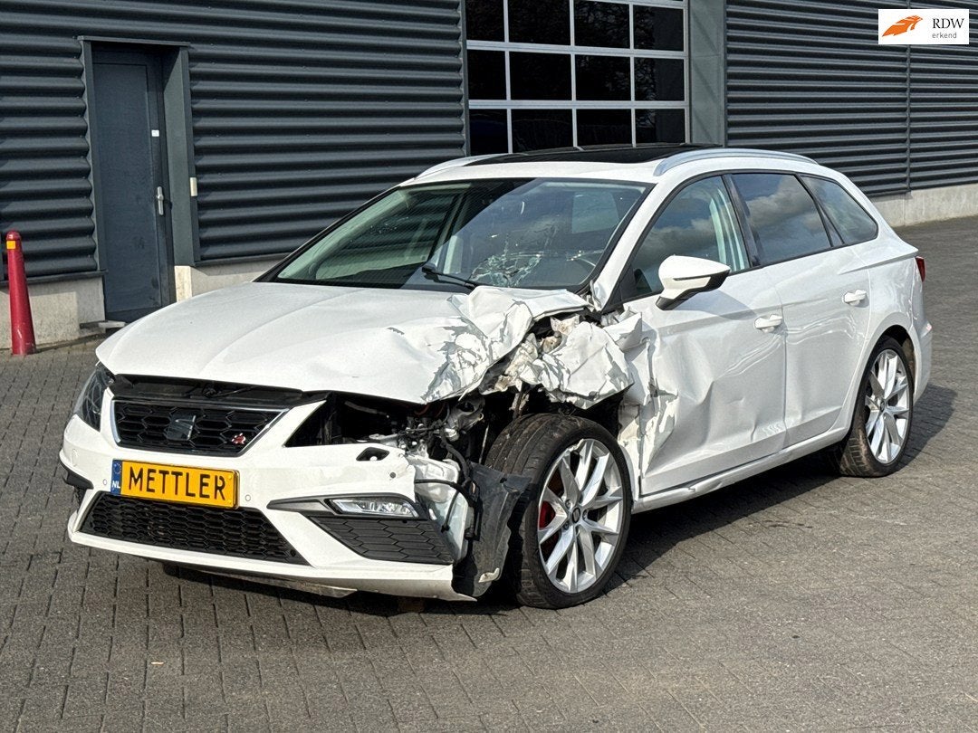 SEAT Leon ST 1.4 TSI X-PERIENCE, FR Line, trekhaak, panormad, Autos, Seat, 1395 cm³, Achat, Euro 6, Entreprise