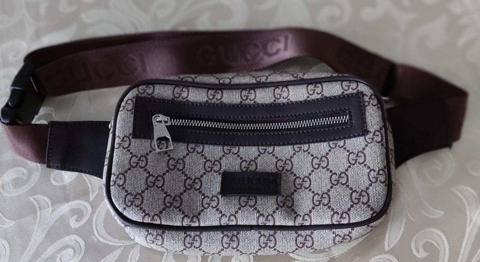 Sacoche Gucci, Enlèvement