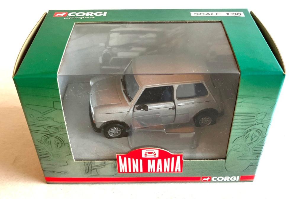 Mini Cooper Mayfair zilver Corgi CC82283., Ophalen of Verzenden, Zo goed als nieuw, Auto