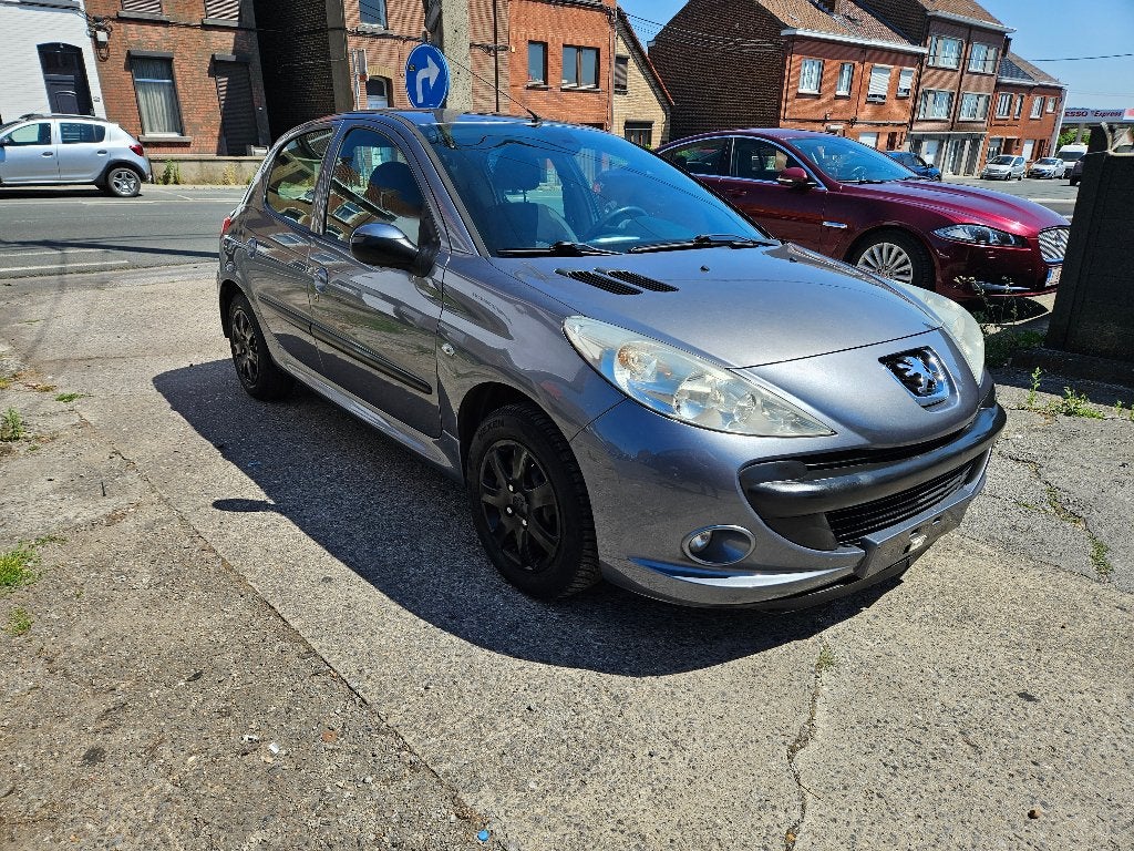 Peugeot 206+ 1.4hdi 2011euro5 clim tb.état roule impeccable, Auto's, Peugeot, 50 kW, 109 g/km, USB, Particulier