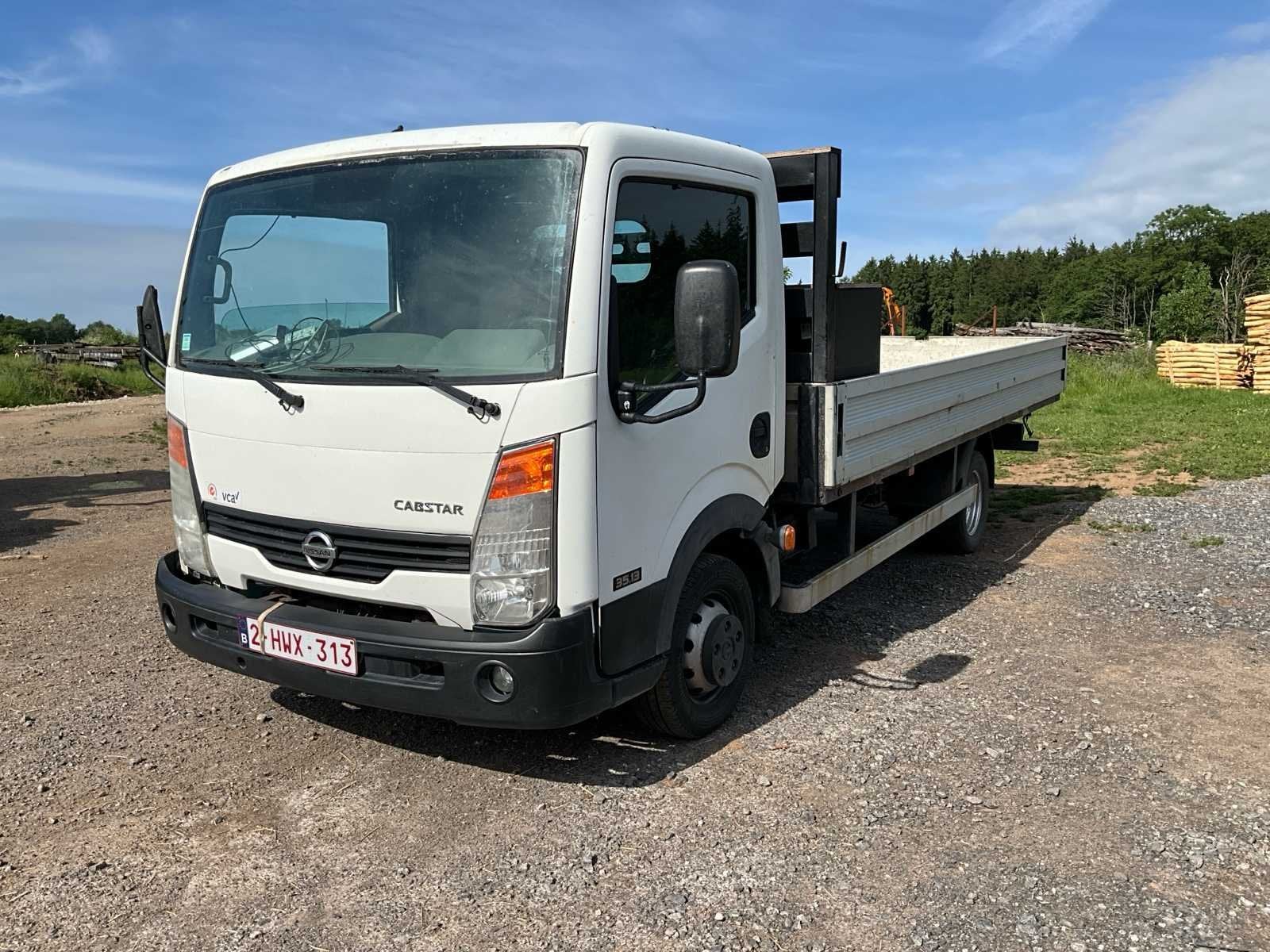 Nissan TL3513 Cabstar Fourgonnette, Autos, Achat, Entreprise, Diesel, Occasion