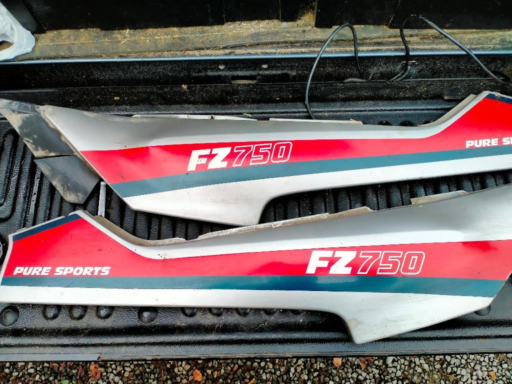 Zijpanelen,deksels yamaha,kawaski, Motoren, Ophalen, Gebruikt