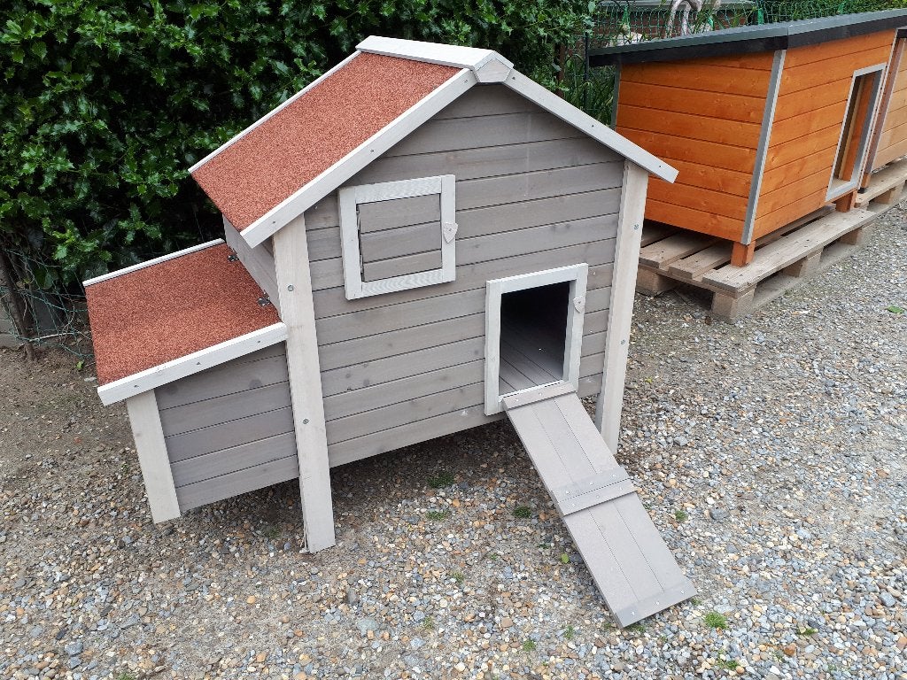 Nieuw cottage kippenhok met puntdak, Ophalen, Nieuw, Kippenhok of Kippenren